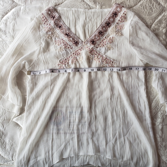 2/$25 Vintage Sequined Blouse/Coverup Top - Picture 7 of 7